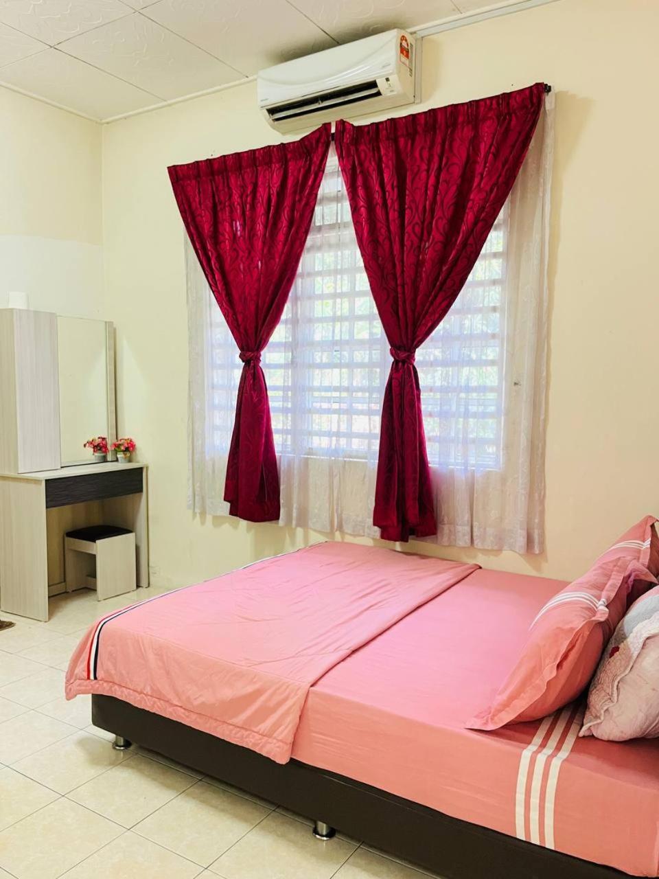 Sofea Homestay Ipoh Buitenkant foto